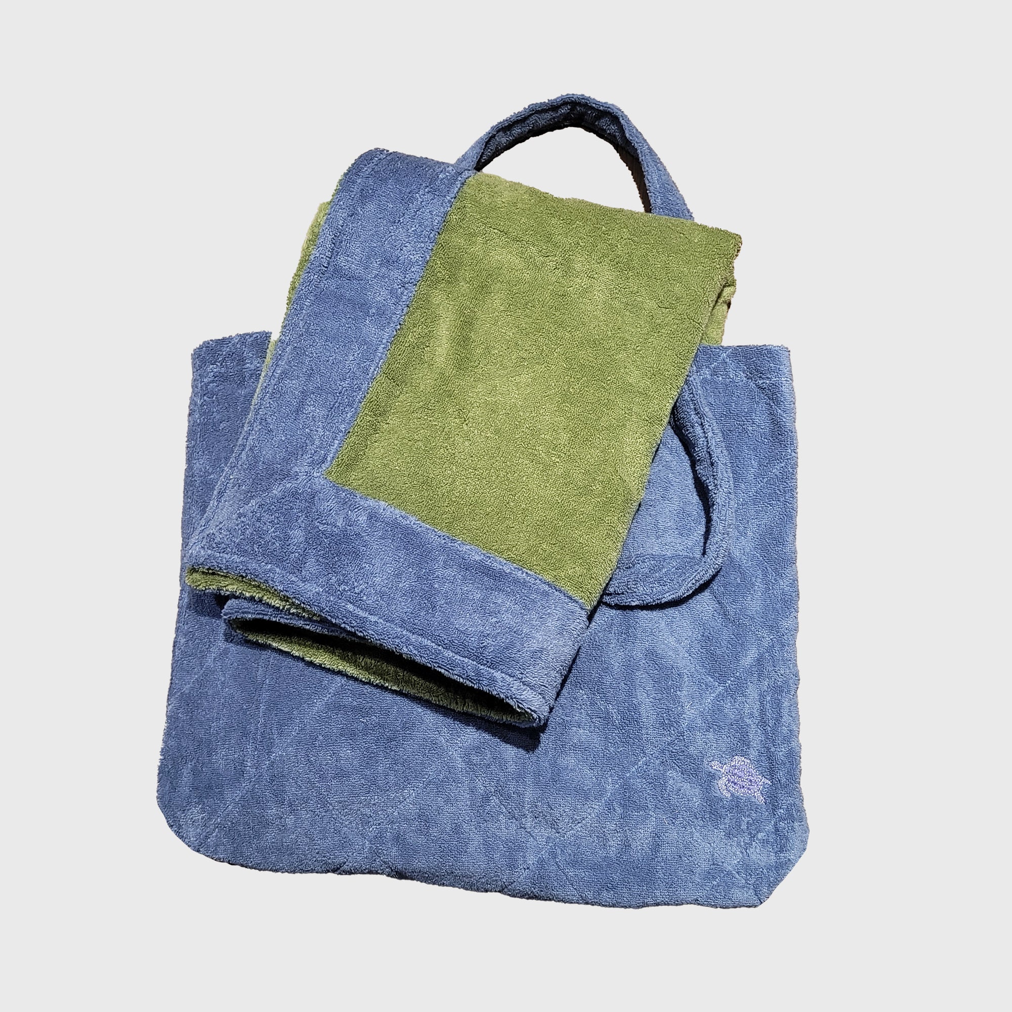 Achetez le drap de plage BORA – CHF 69.– et recevez un sac de plage XL assorti en éponge offert.