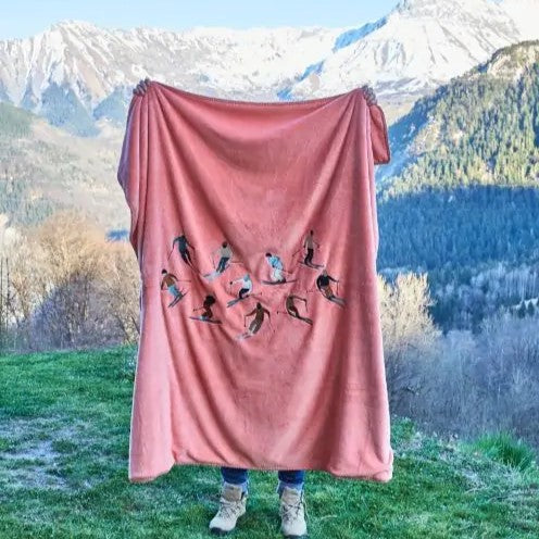 Plaid Polaire brodé Après-Ski by  Sylvie Thiriez
